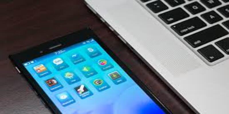 BlackBerry và quyết định khó khăn không đưa BB10 lên Macbook